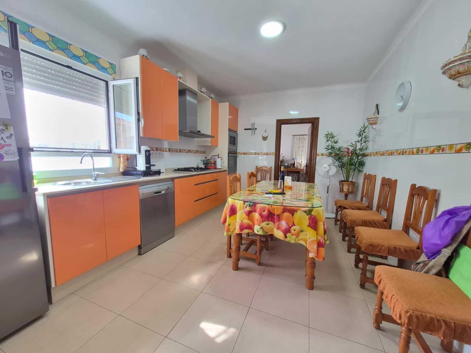 4 slaapkamer Villa te koop in Cuevas del Almanzora met garage - € 250.000 (Ref: 10098311)