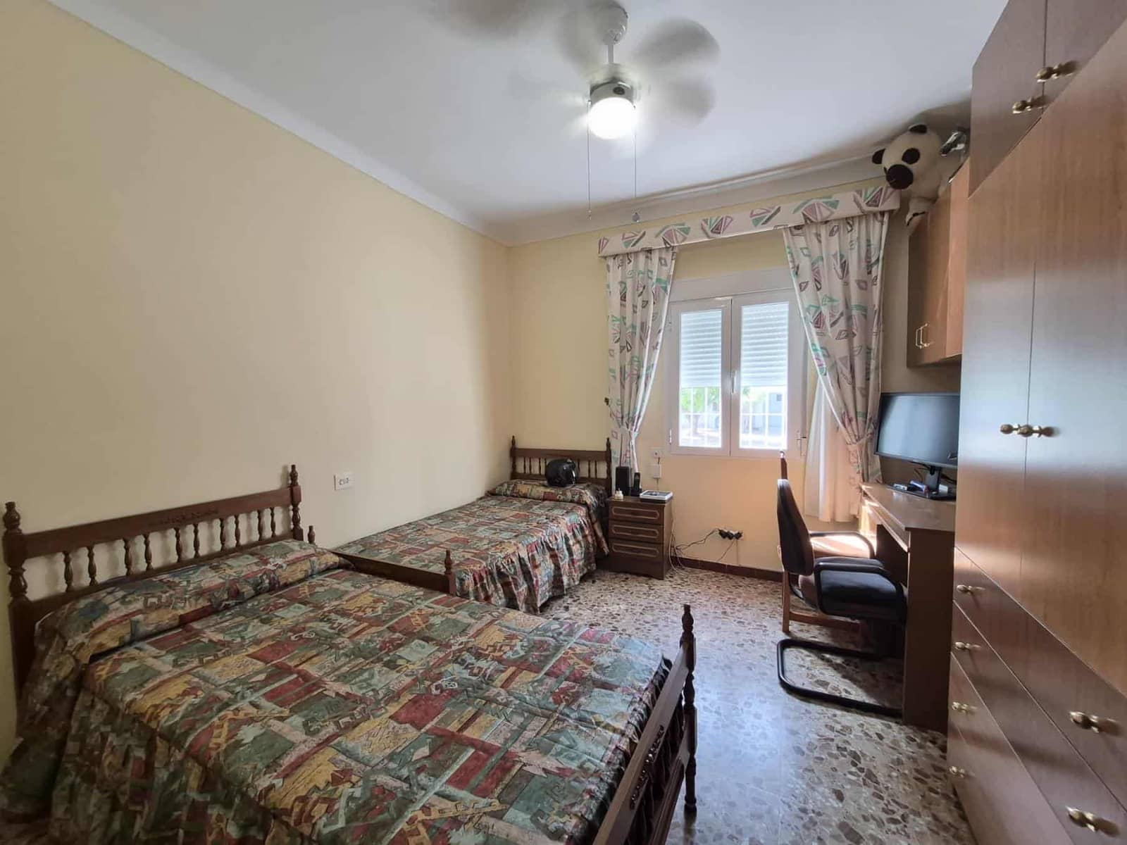 4 slaapkamer Villa te koop in Cuevas del Almanzora met garage - € 250.000 (Ref: 10098311)