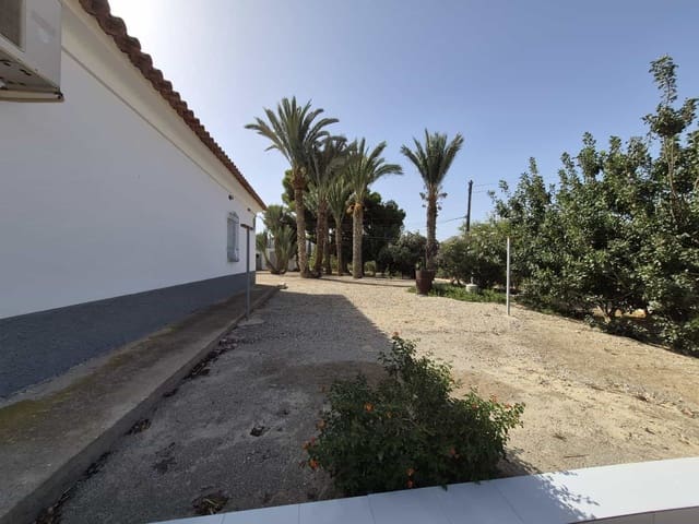 4 slaapkamer Villa te koop in Cuevas del Almanzora met garage - € 250.000 (Ref: 10098311)