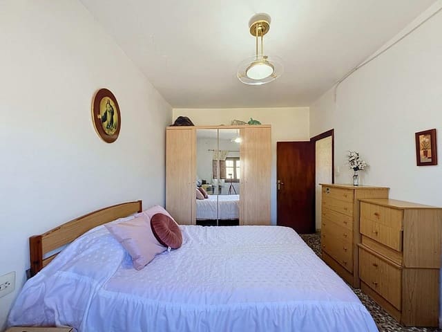 4 Zimmer Villa zu verkaufen in Tabernas mit Pool Garage - 99.000 € (Ref: 10098312)