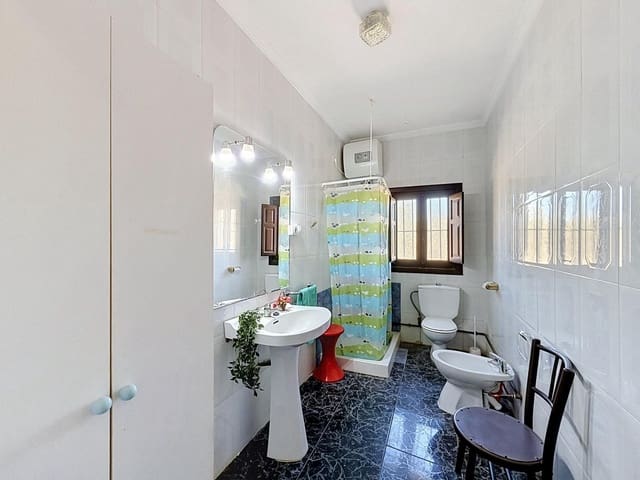 4 Zimmer Villa zu verkaufen in Tabernas mit Pool Garage - 99.000 € (Ref: 10098312)
