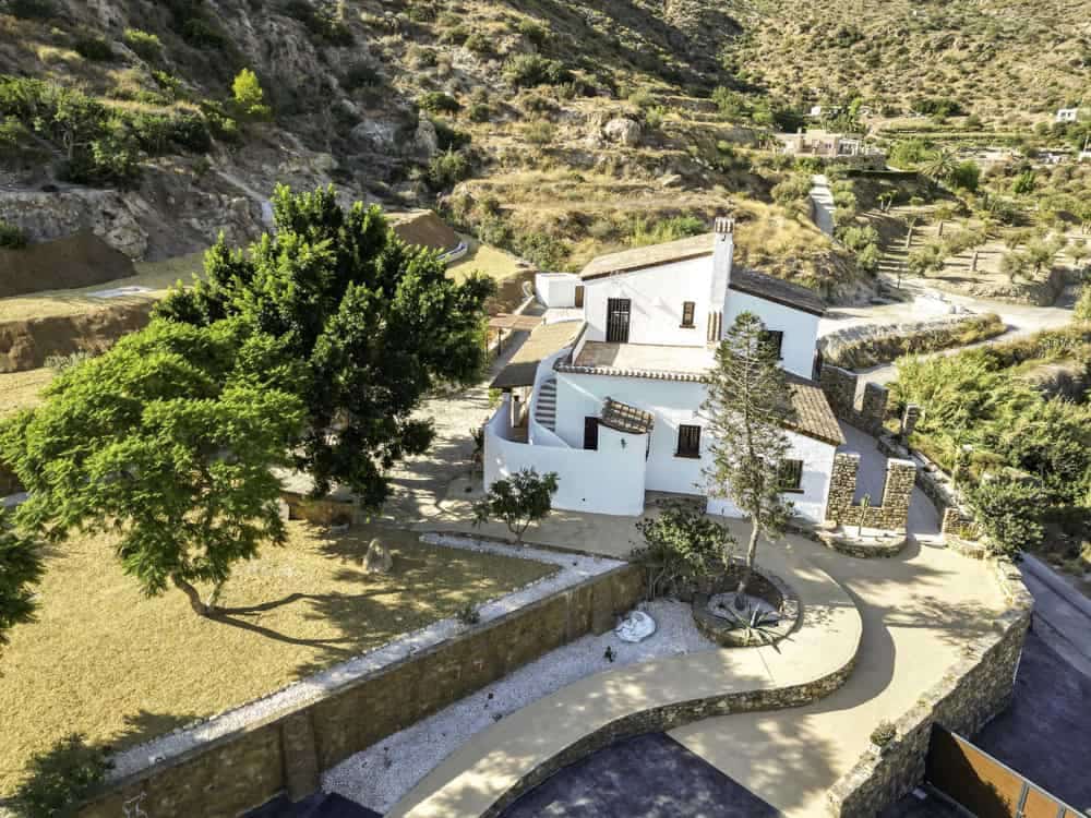 4 chambre Villa/Maison à vendre à Mojacar avec piscine garage - 1 295 000 € (Ref: 10102231)