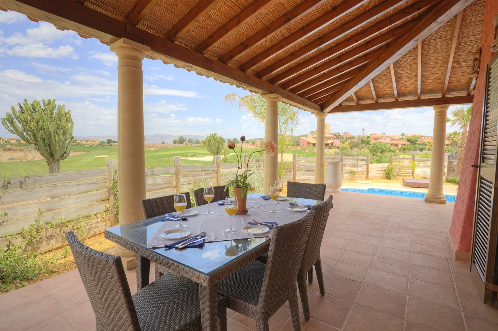 3 soveværelse Villa til salg i Cuevas del Almanzora med swimmingpool garage - € 575.000 (Ref: 5601410)