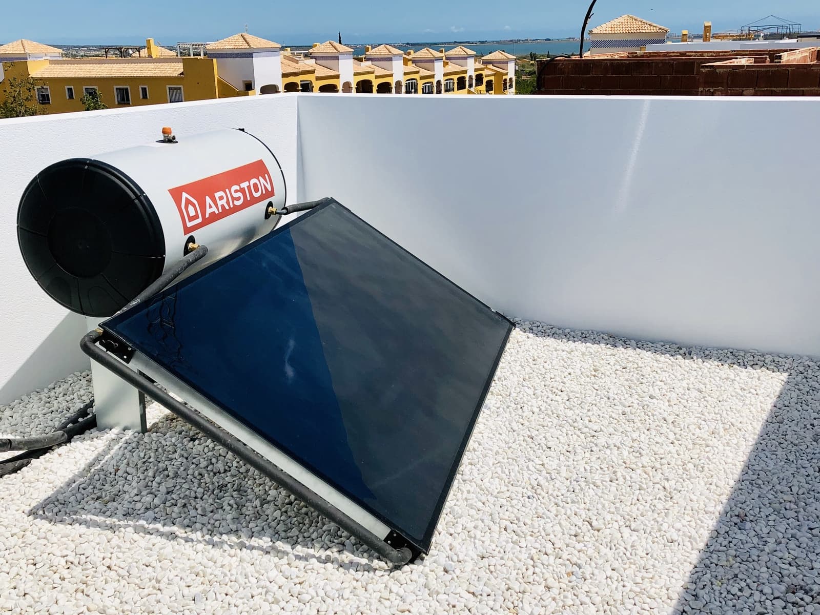 3 bedroom Villa for sale in Los Montesinos with pool garage - € 395,000 (Ref: 5601417)