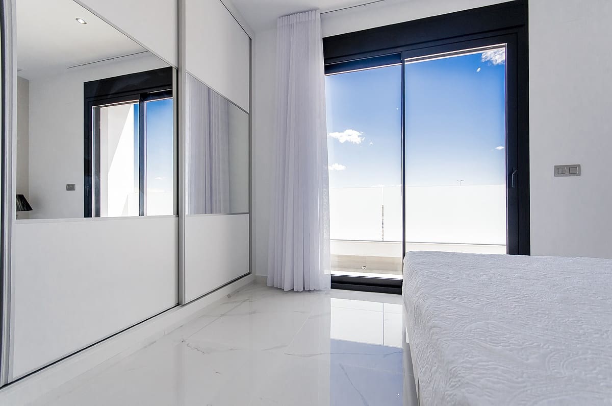 3 bedroom Villa for sale in Los Montesinos with pool garage - € 395,000 (Ref: 5601417)