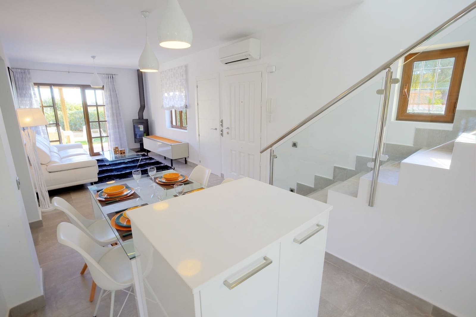 3 soveværelse Villa til salg i Cuevas del Almanzora med swimmingpool garage - € 350.000 (Ref: 5601418)