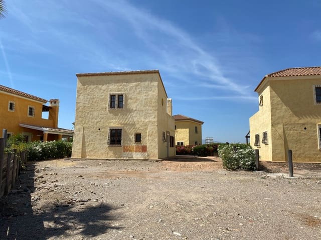 3 camera da letto Villa in vendita in Cuevas del Almanzora con piscina garage - 350.000 € (Rif: 5602819)