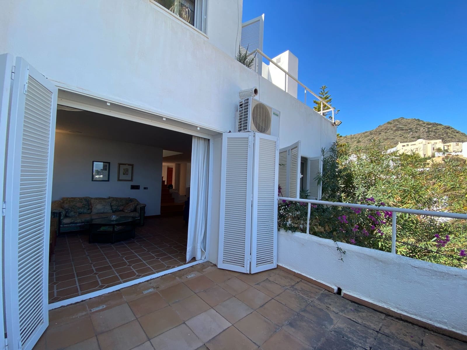 4 soveværelse Villa til salg i Mojacar med swimmingpool garage - € 499.400 (Ref: 6701823)