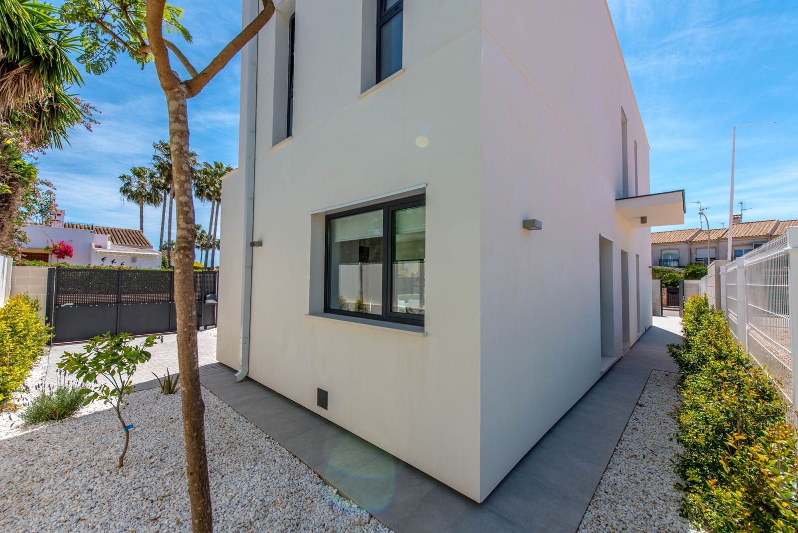 3 soveværelse Villa til salg i Santiago de la Ribera med swimmingpool garage - € 400.000 (Ref: 6709805)