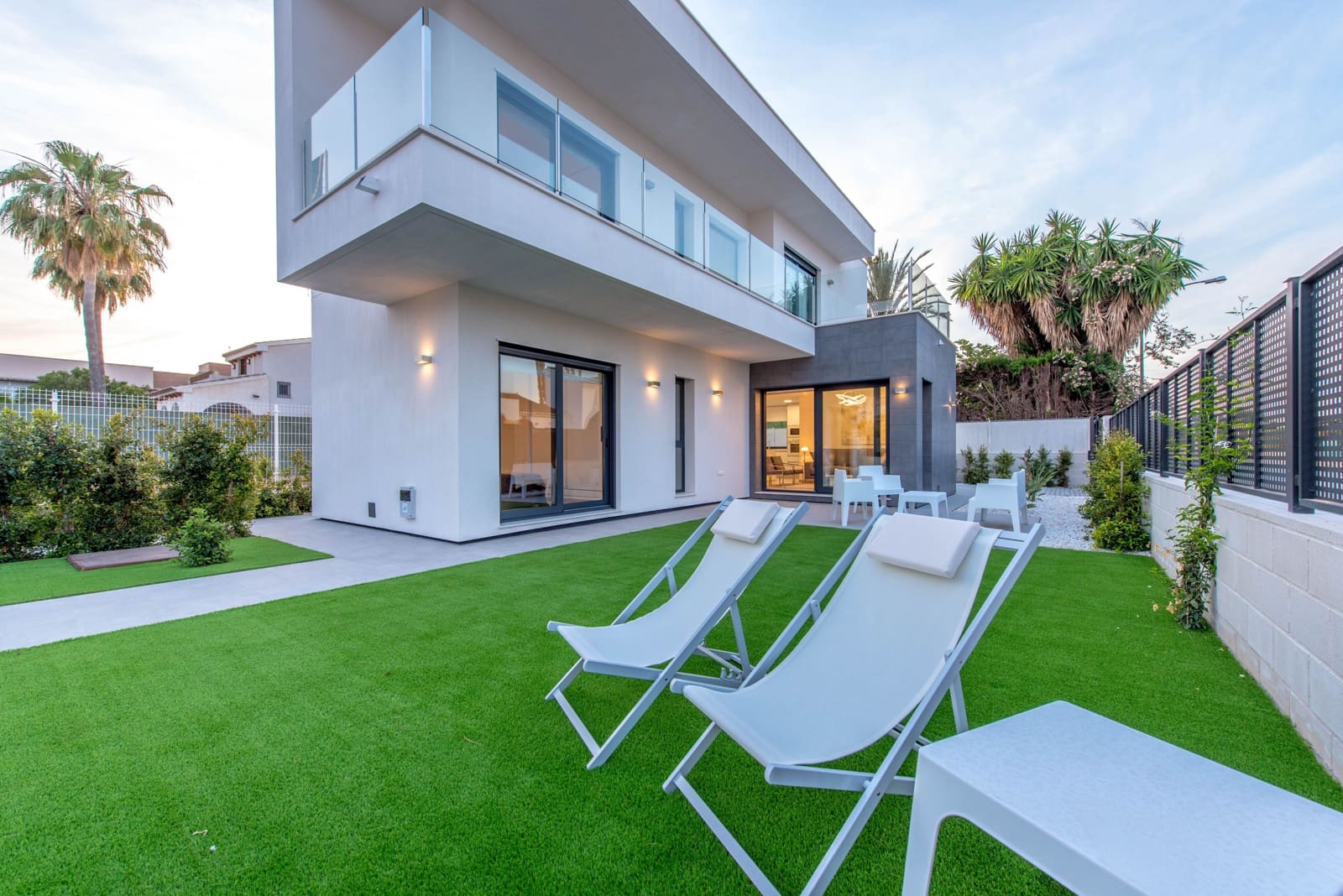 3 soveværelse Villa til salg i Santiago de la Ribera med swimmingpool garage - € 400.000 (Ref: 6709805)