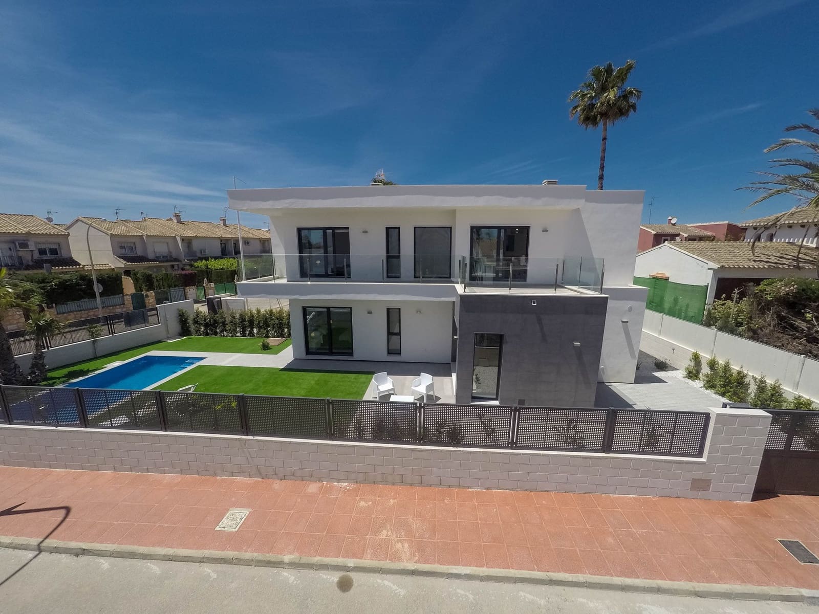 3 soveværelse Villa til salg i Santiago de la Ribera med swimmingpool garage - € 400.000 (Ref: 6709805)
