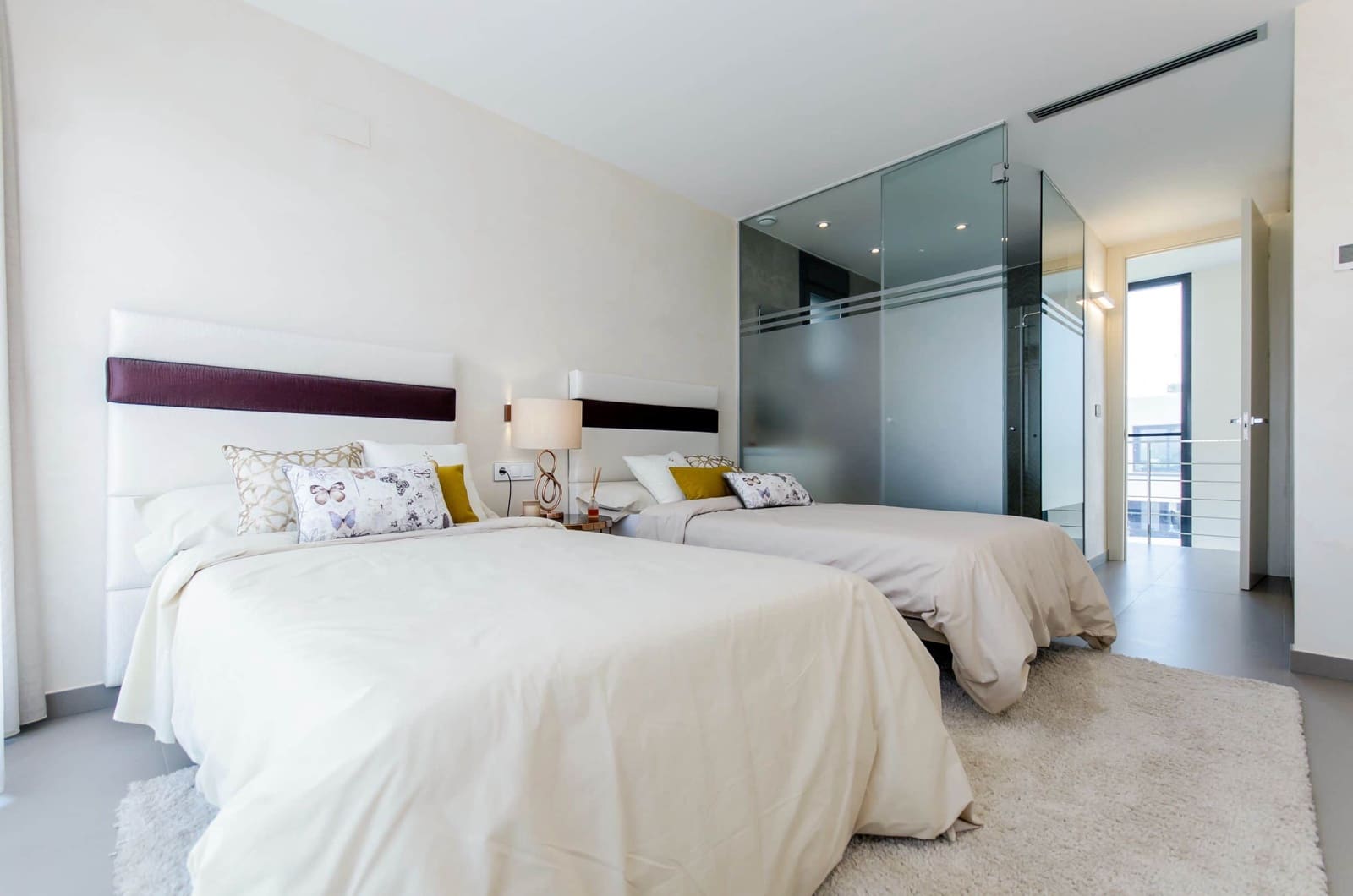 3 quarto Moradia para venda em Campoamor com piscina garagem - 1 050 000 € (Ref: 6710692)