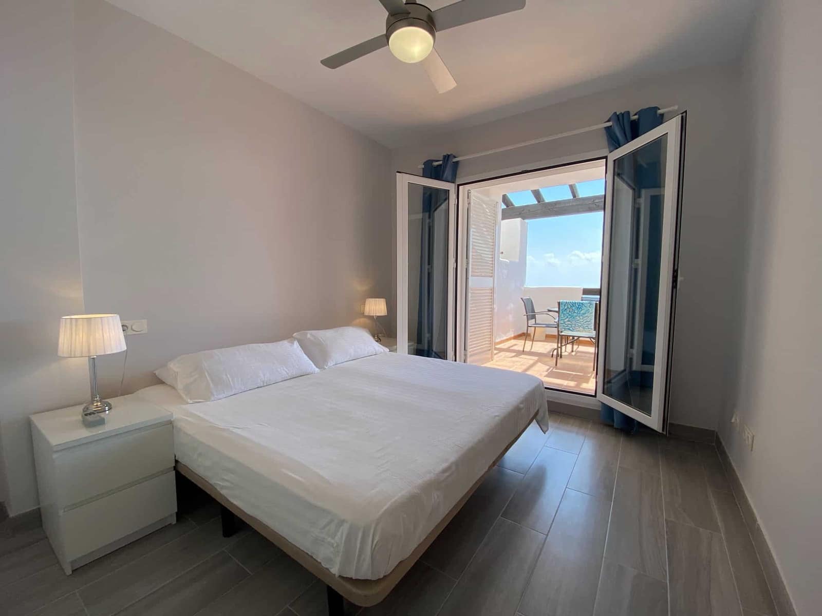 2 soveværelse Penthouse til leje i Mojacar med swimmingpool garage - € 1.195 (Ref: 6985281)