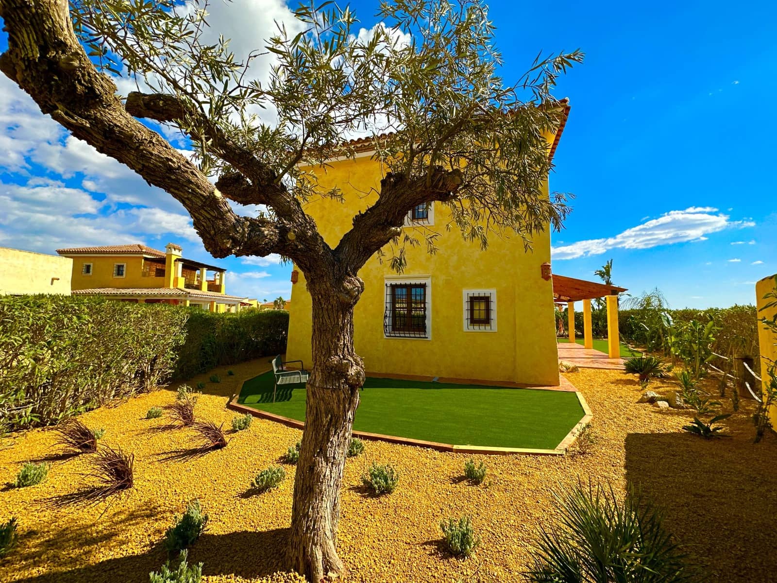 4 soveværelse Villa til salg i Cuevas del Almanzora med swimmingpool garage - € 406.850 (Ref: 7436039)