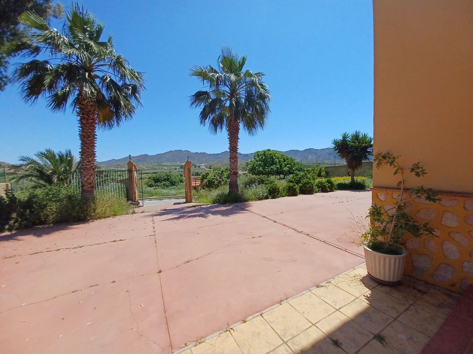 4 slaapkamer Villa te koop in Cuevas del Almanzora met garage - € 295.000 (Ref: 7486753)