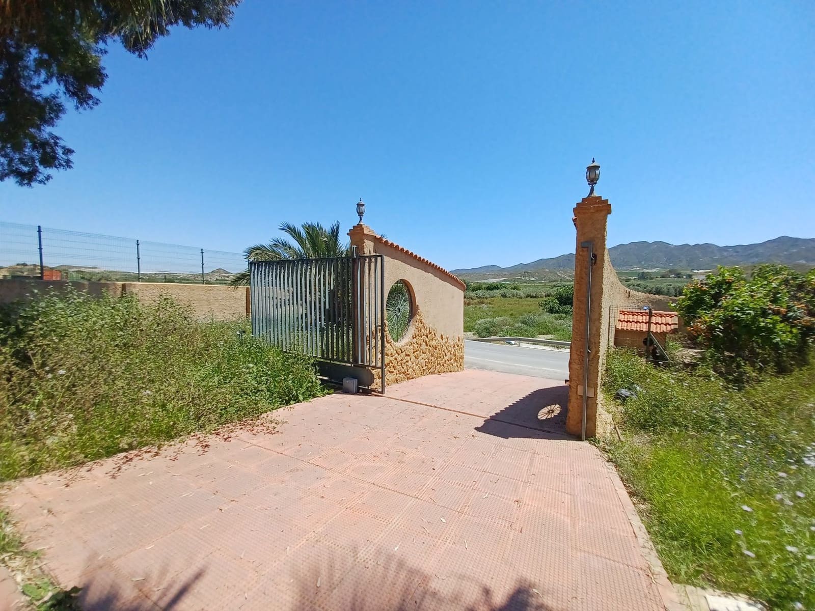 4 slaapkamer Villa te koop in Cuevas del Almanzora met garage - € 295.000 (Ref: 7486753)