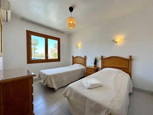 1 Zimmer Penthouse zu vermieten in Las Marinas - Pueblo Laguna, Vera mit Pool Garage - 795 € (Ref: 7562436)