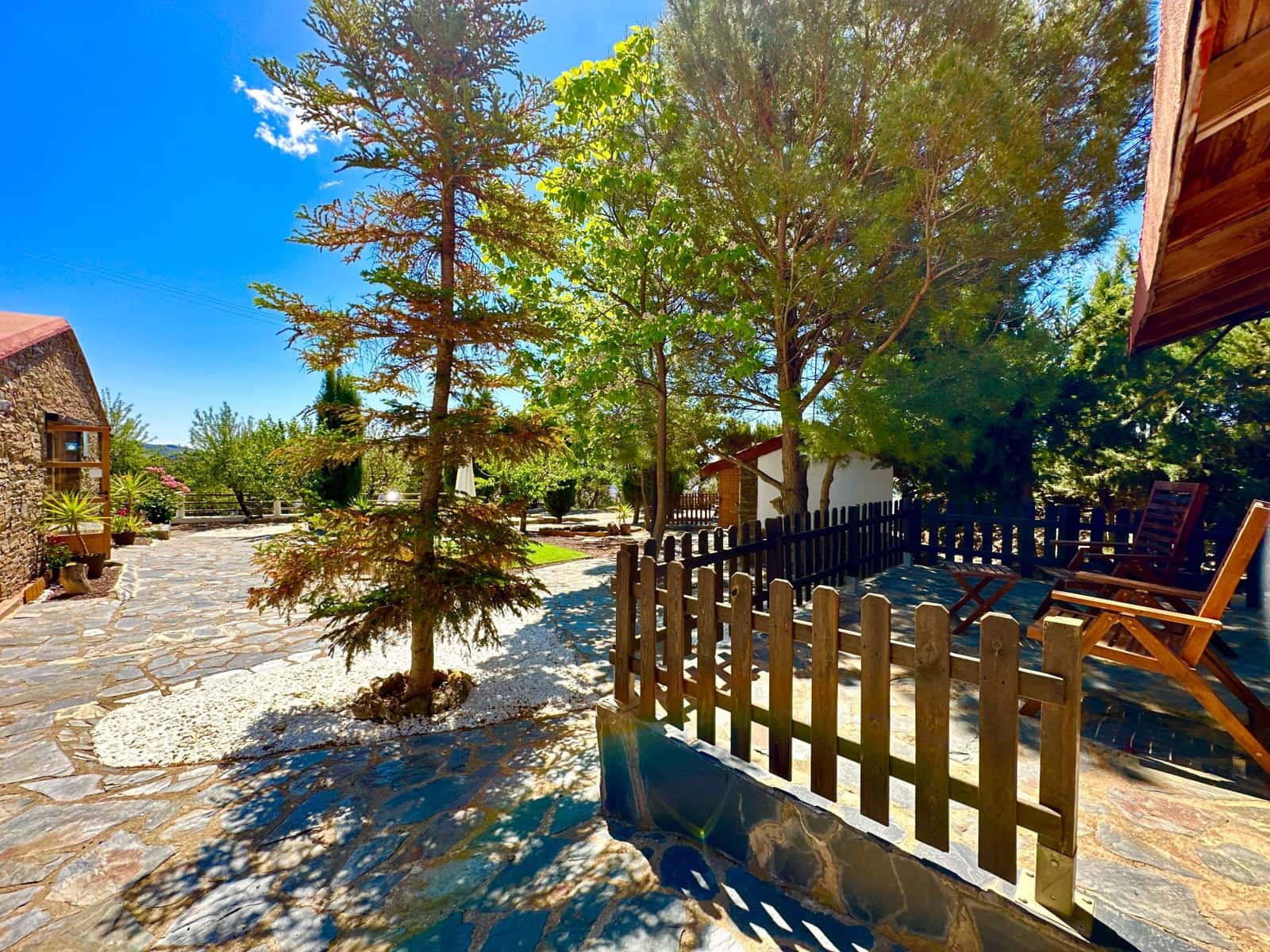 5 soveværelse Erhverv til salg i Granada by med swimmingpool garage - € 550.000 (Ref: 7573124)