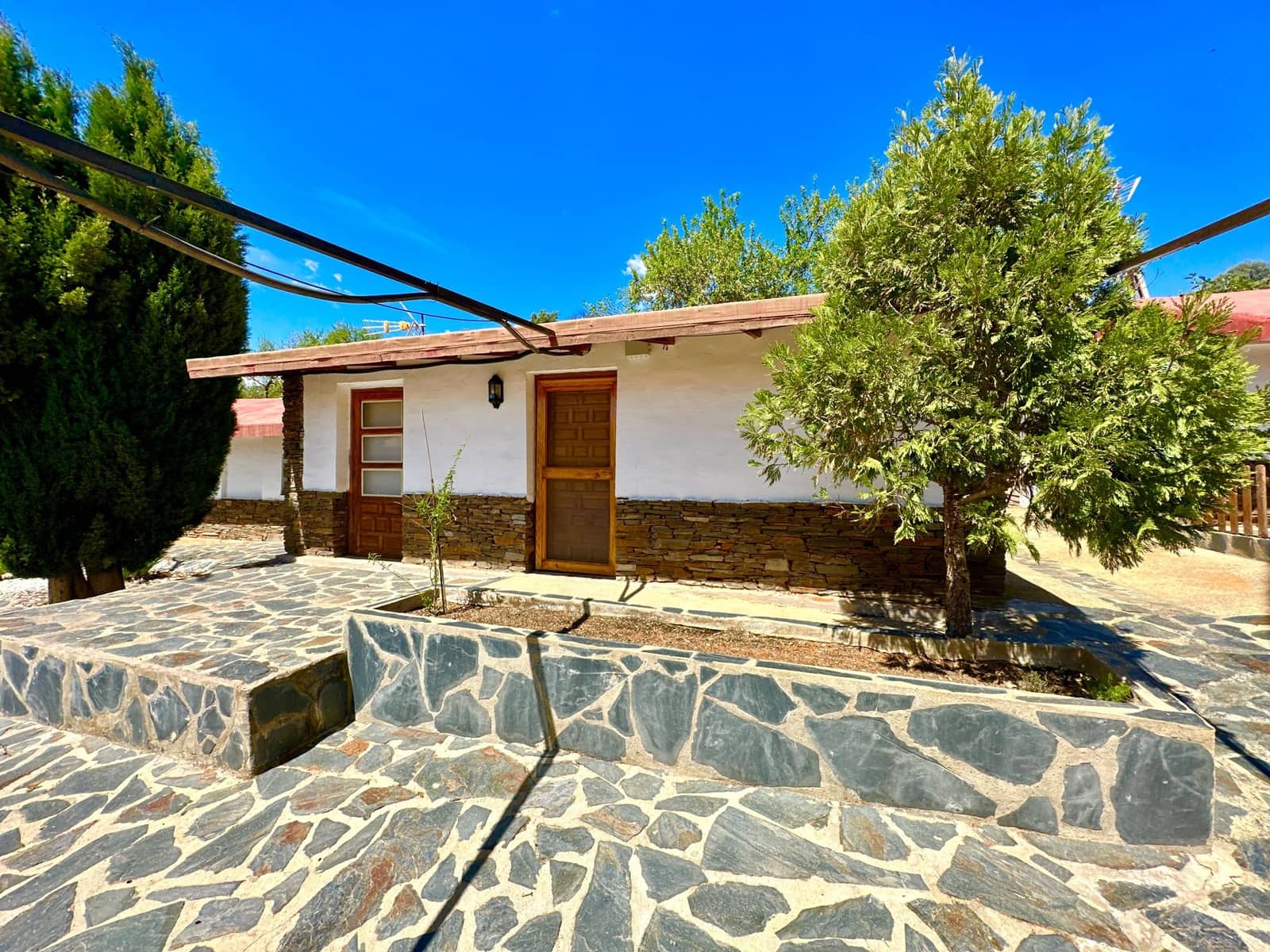 5 soveværelse Erhverv til salg i Granada by med swimmingpool garage - € 550.000 (Ref: 7573124)