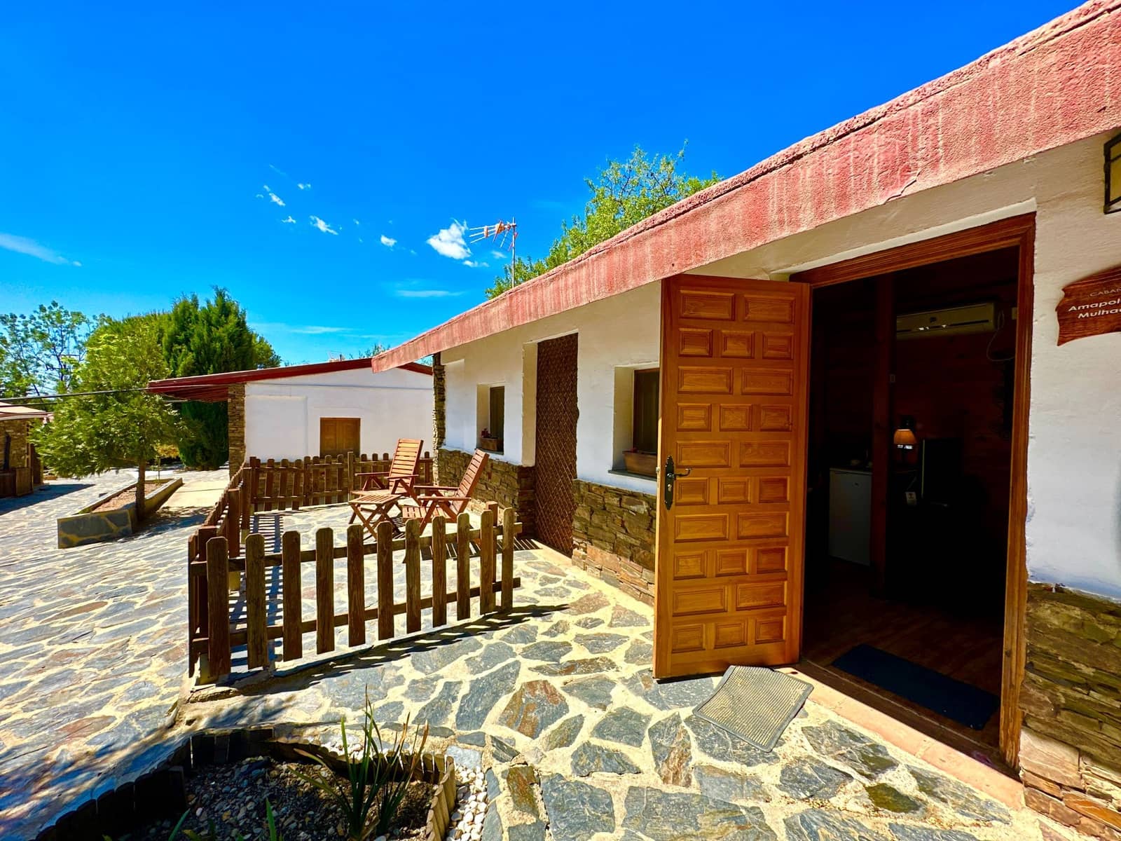 5 soveværelse Erhverv til salg i Granada by med swimmingpool garage - € 550.000 (Ref: 7573124)