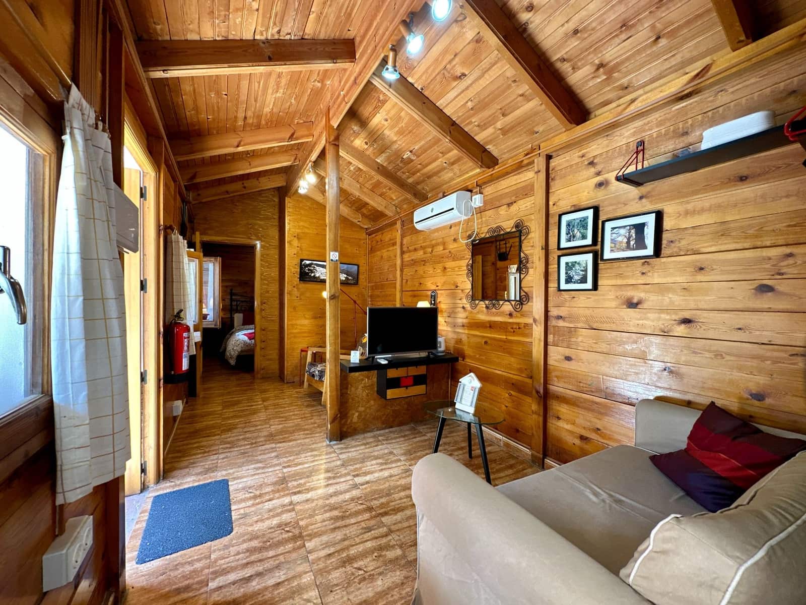 5 soveværelse Erhverv til salg i Granada by med swimmingpool garage - € 550.000 (Ref: 7573124)