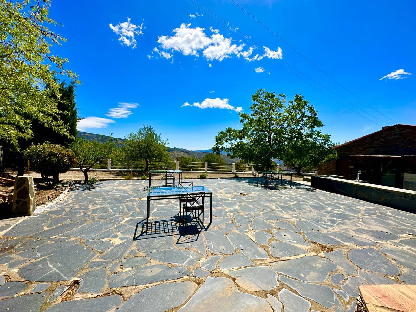 5 soveværelse Erhverv til salg i Granada by med swimmingpool garage - € 550.000 (Ref: 7573124)