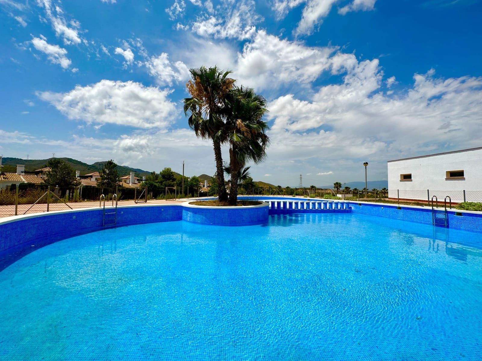 3 soveværelse Villa til salg i Las Palas med swimmingpool garage - € 299.000 (Ref: 7701934)