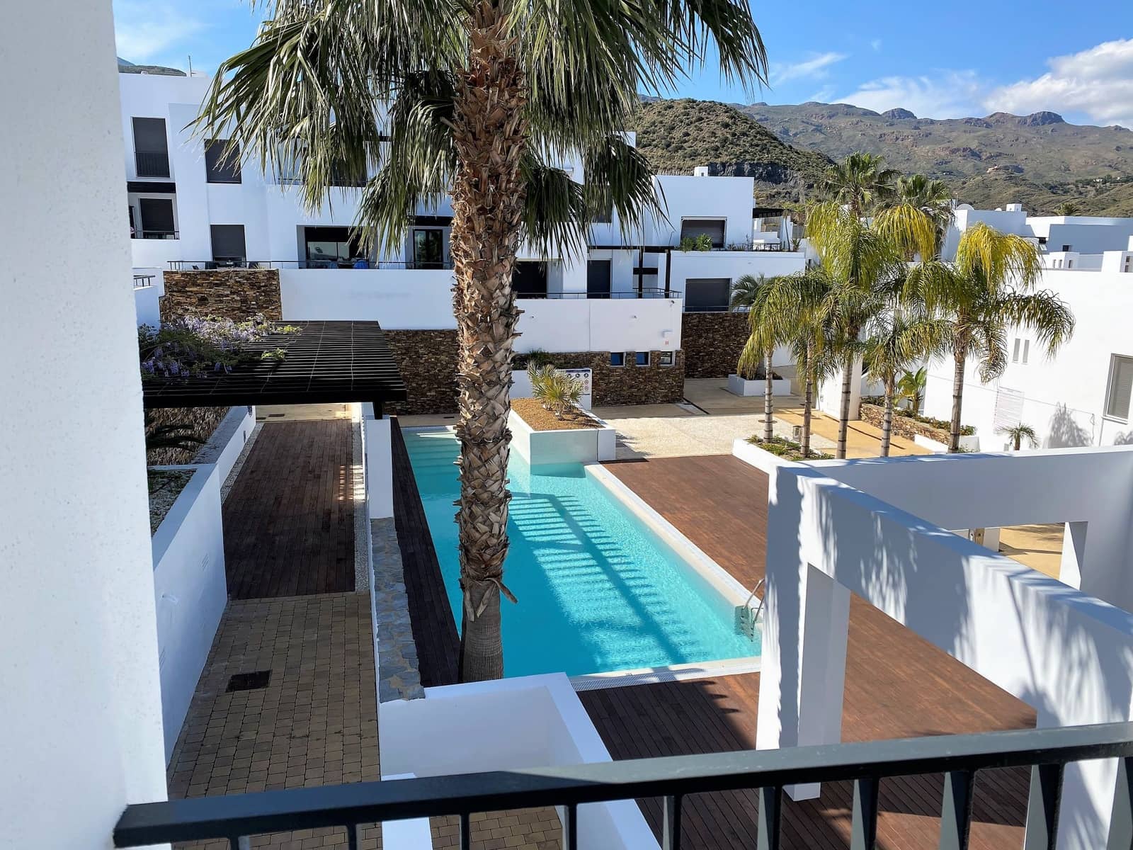 2 soveværelse Penthouse til leje i Mojacar med swimmingpool garage - € 1.295 (Ref: 7775557)