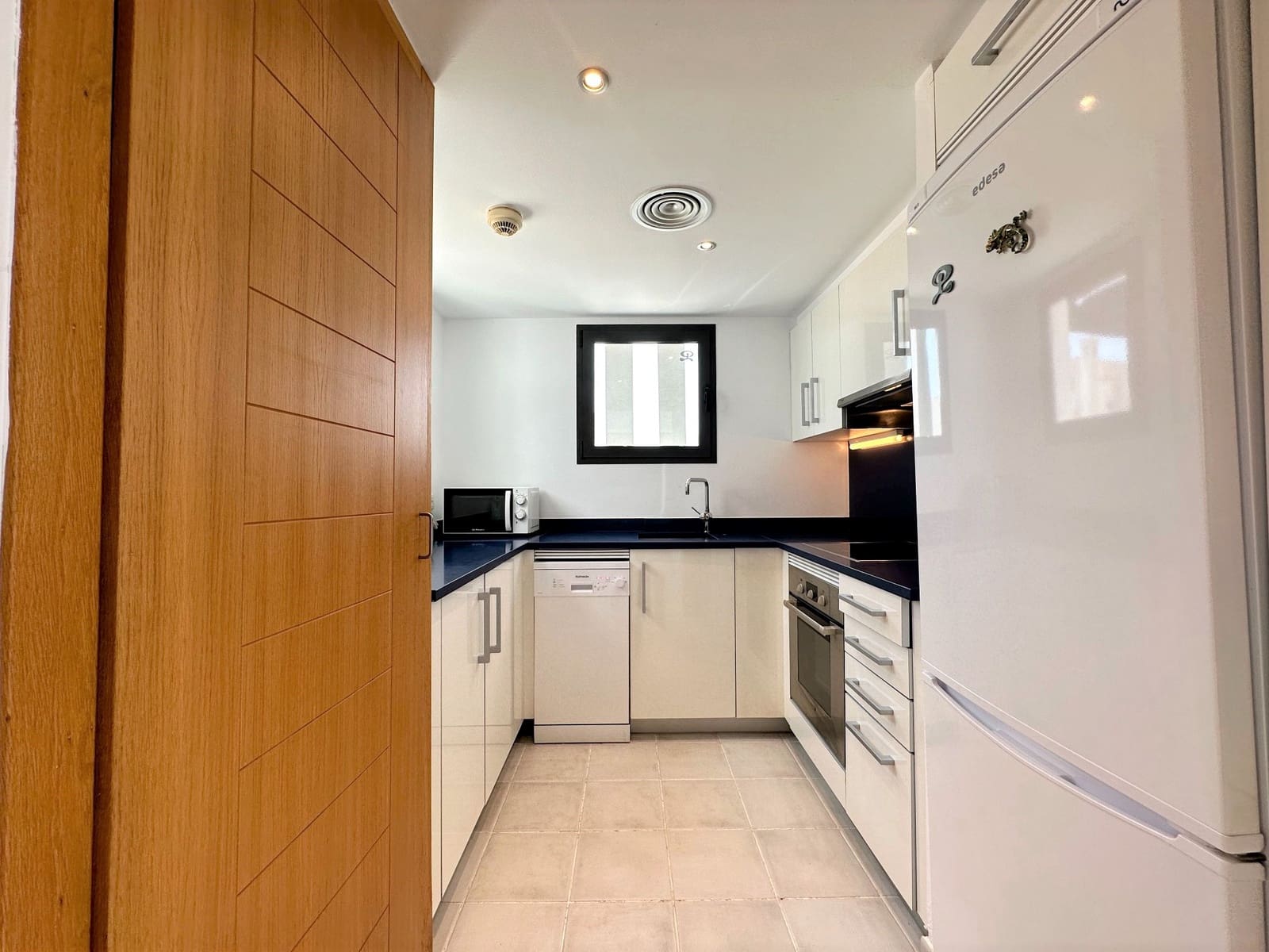 2 soveværelse Penthouse til leje i Mojacar med swimmingpool garage - € 1.295 (Ref: 7775557)