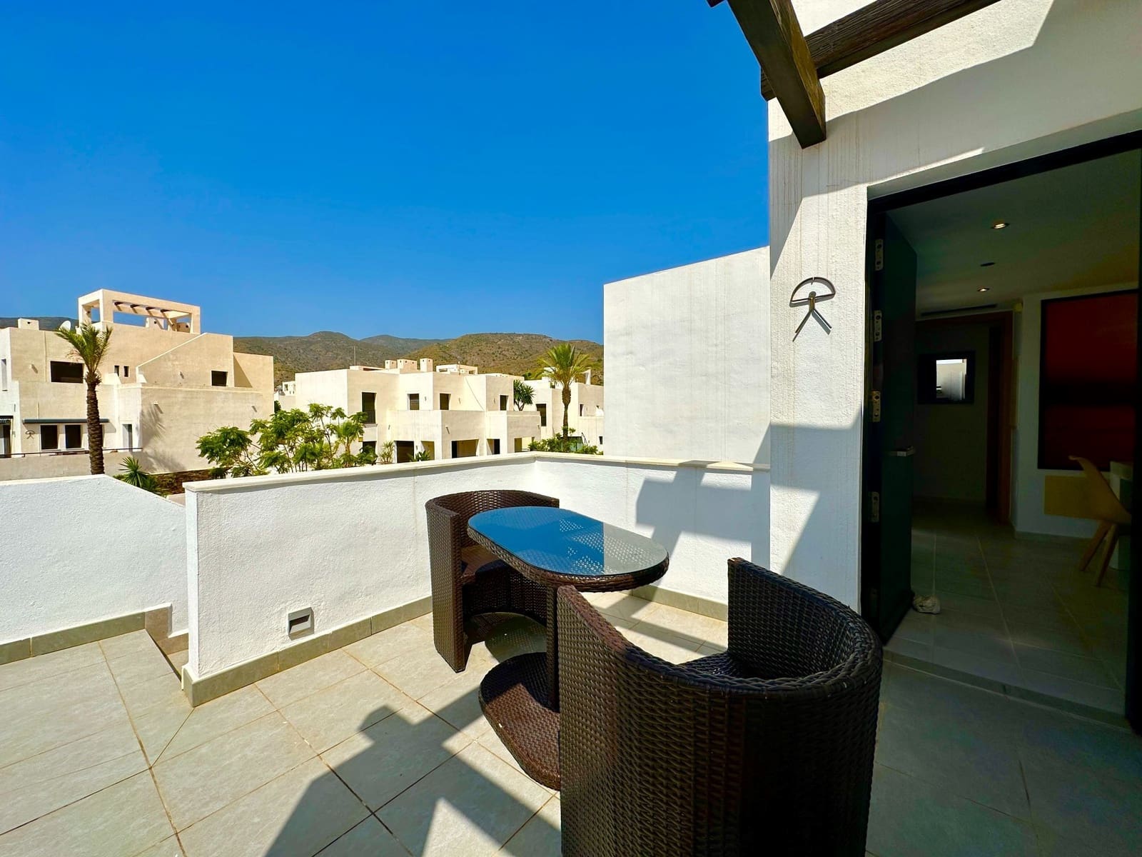 2 soveværelse Penthouse til leje i Mojacar med swimmingpool garage - € 1.295 (Ref: 7775557)