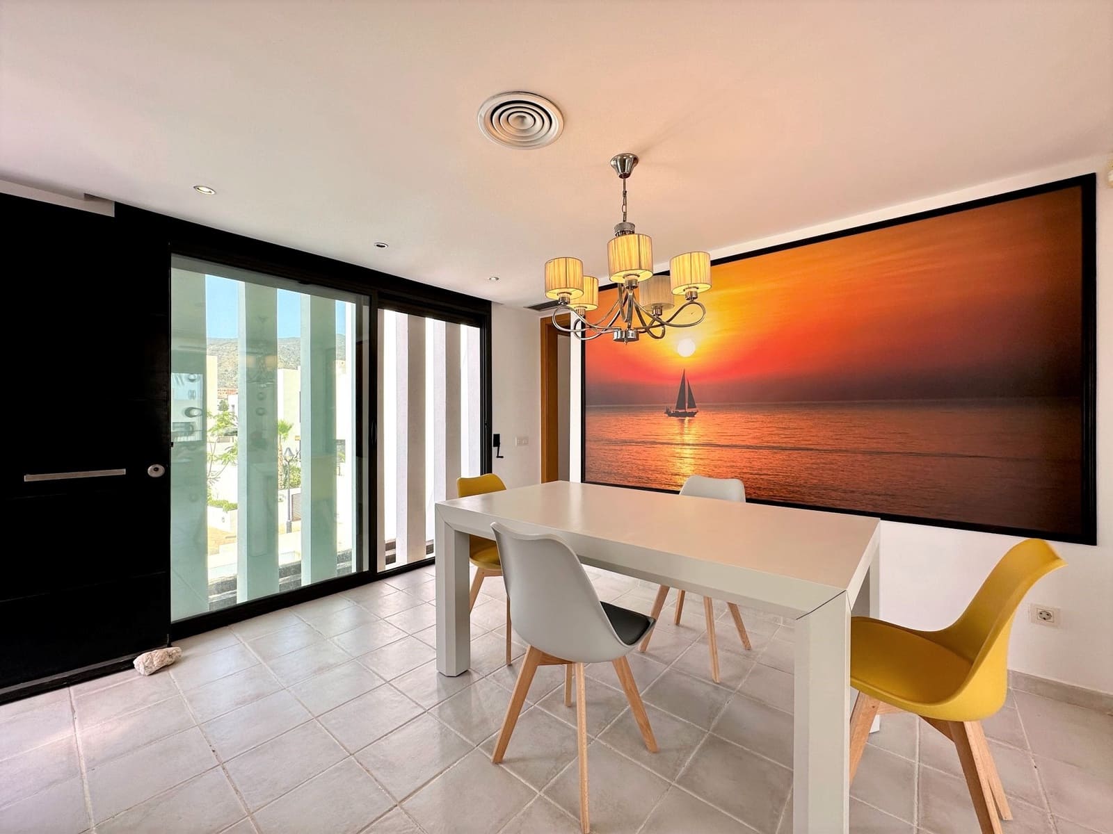 2 soveværelse Penthouse til leje i Mojacar med swimmingpool garage - € 1.295 (Ref: 7775557)