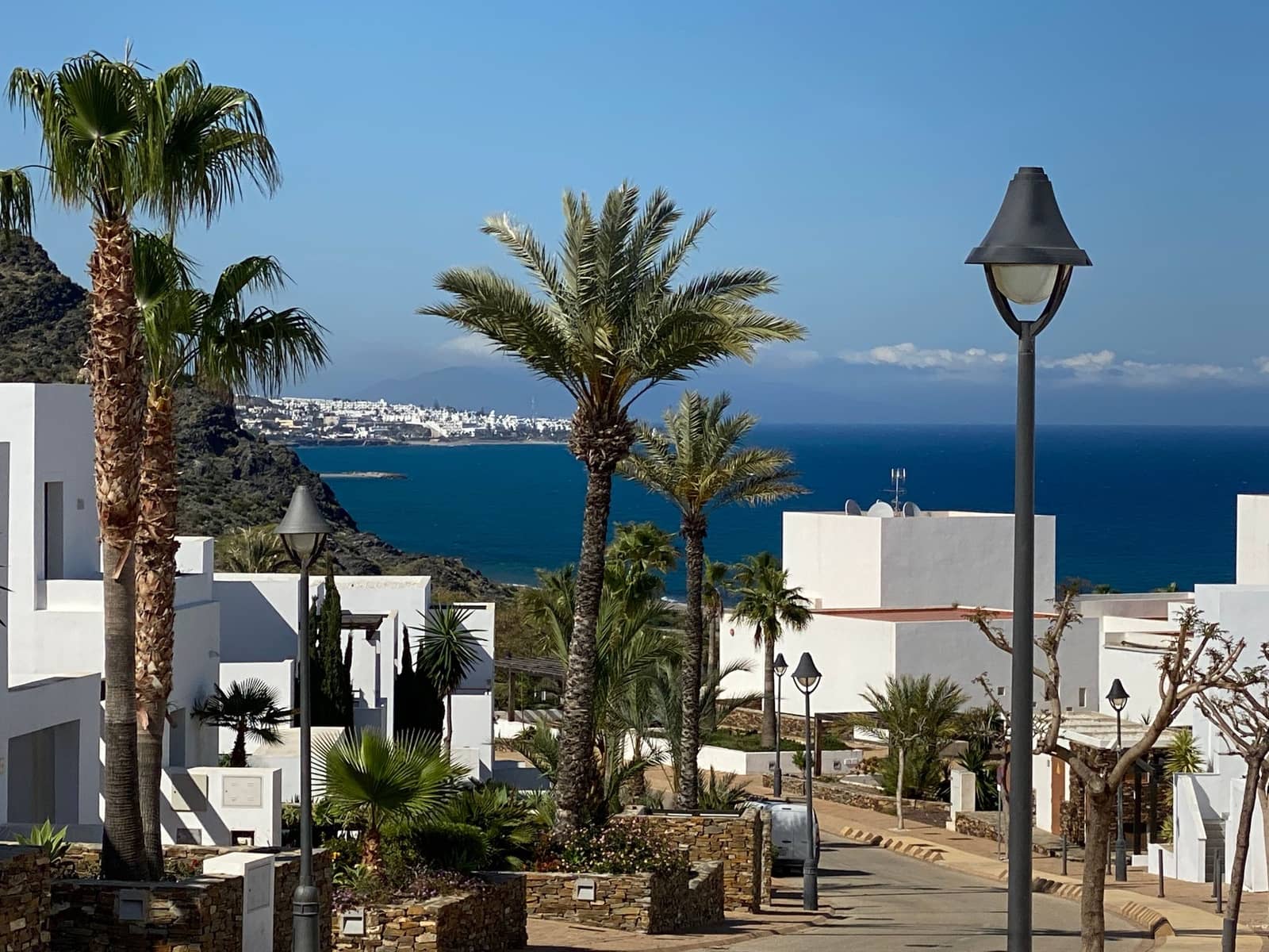 2 soveværelse Penthouse til leje i Mojacar med swimmingpool garage - € 1.295 (Ref: 7775557)
