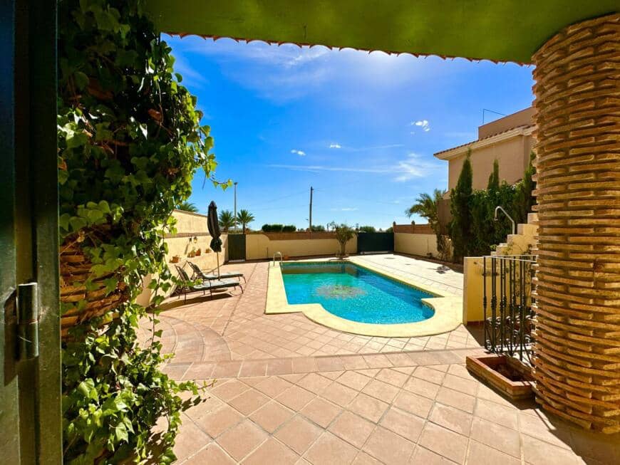 6 soveværelse Villa til salg i Villaricos med swimmingpool garage - € 275.000 (Ref: 7865676)