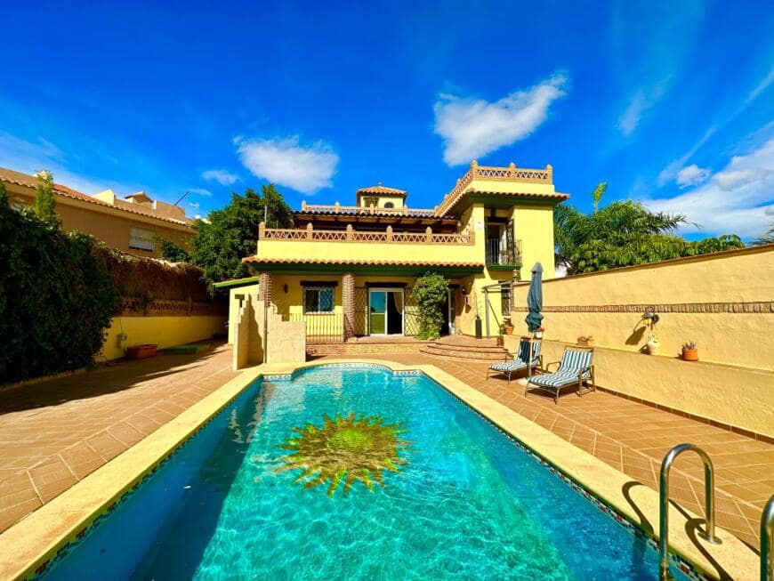 6 soveværelse Villa til salg i Villaricos med swimmingpool garage - € 275.000 (Ref: 7865676)