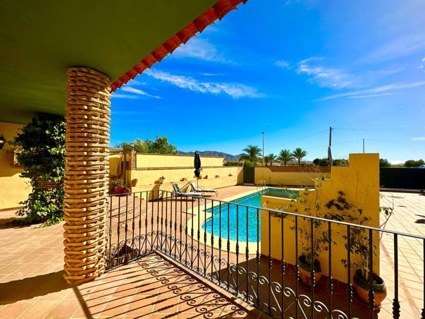 6 soveværelse Villa til salg i Villaricos med swimmingpool garage - € 275.000 (Ref: 7865676)