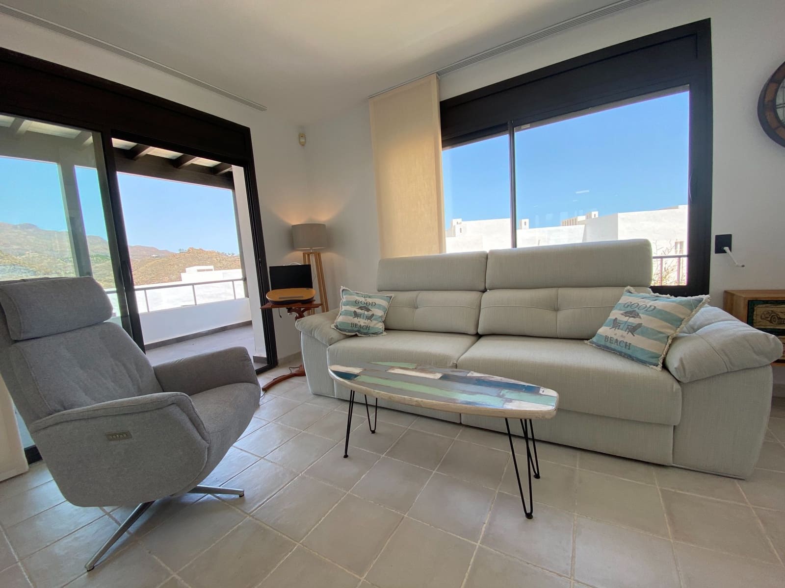 2 makuuhuone Kattohuoneisto vuokrattavana paikassa Mojacar mukana uima-altaan 
autotalli - 995 € (Ref: 8062795)