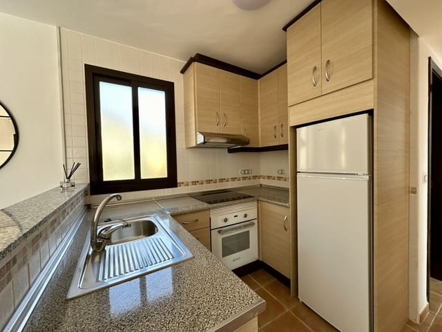 2 makuuhuone Kattohuoneisto myytävänä paikassa Los Collados - Los Geraneos, Aguilas mukana uima-altaan 
autotalli - 162 500 € (Ref: 8072649)