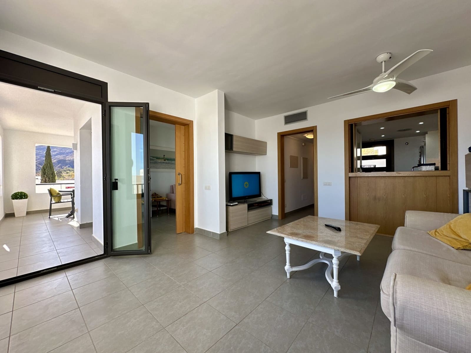 3 soveværelse Lejlighed til leje i Mojacar med swimmingpool garage - € 1.000 (Ref: 8142217)