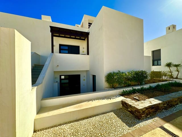 3 Zimmer Apartment zu vermieten in Mojácar mit Pool Garage - 1.000 € (Ref: 8142217)