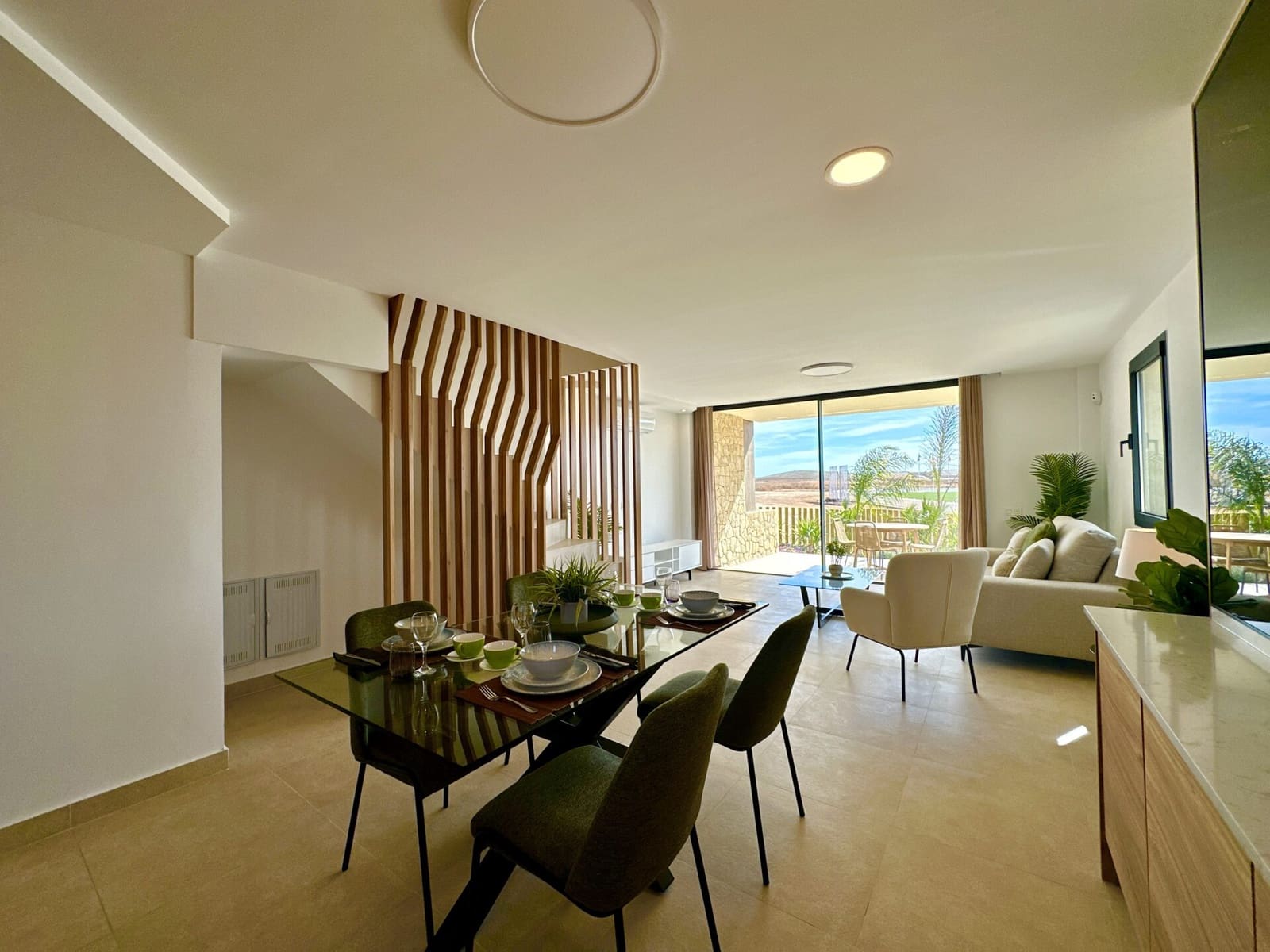 2 soveværelse Byhus til salg i Cuevas del Almanzora med swimmingpool garage - € 290.000 (Ref: 8142218)