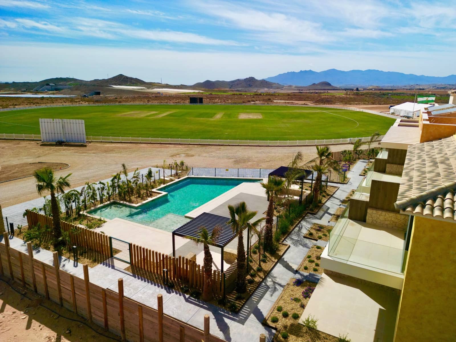 2 soveværelse Byhus til salg i Cuevas del Almanzora med swimmingpool garage - € 290.000 (Ref: 8142218)