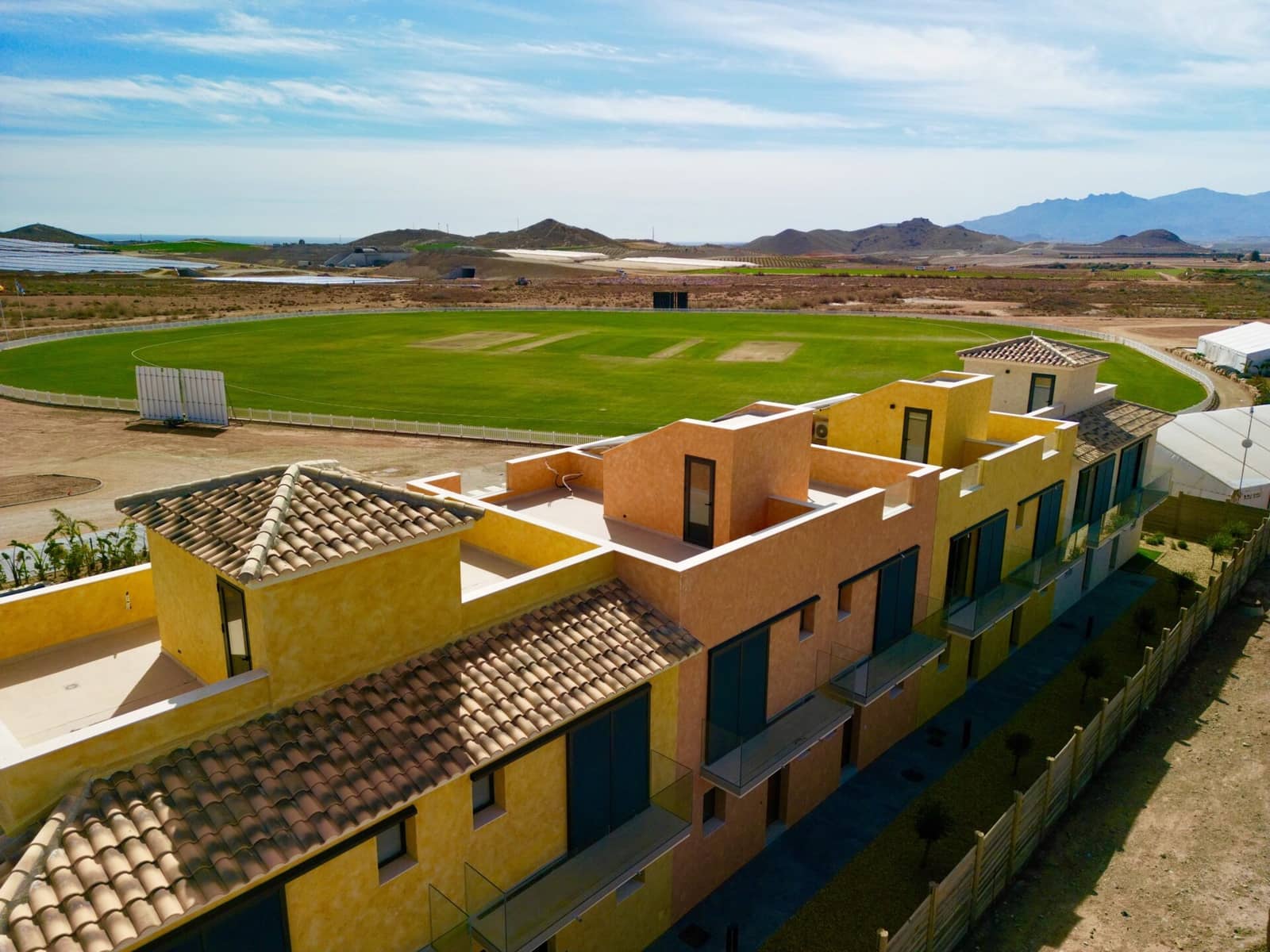 2 soveværelse Byhus til salg i Cuevas del Almanzora med swimmingpool garage - € 290.000 (Ref: 8142218)