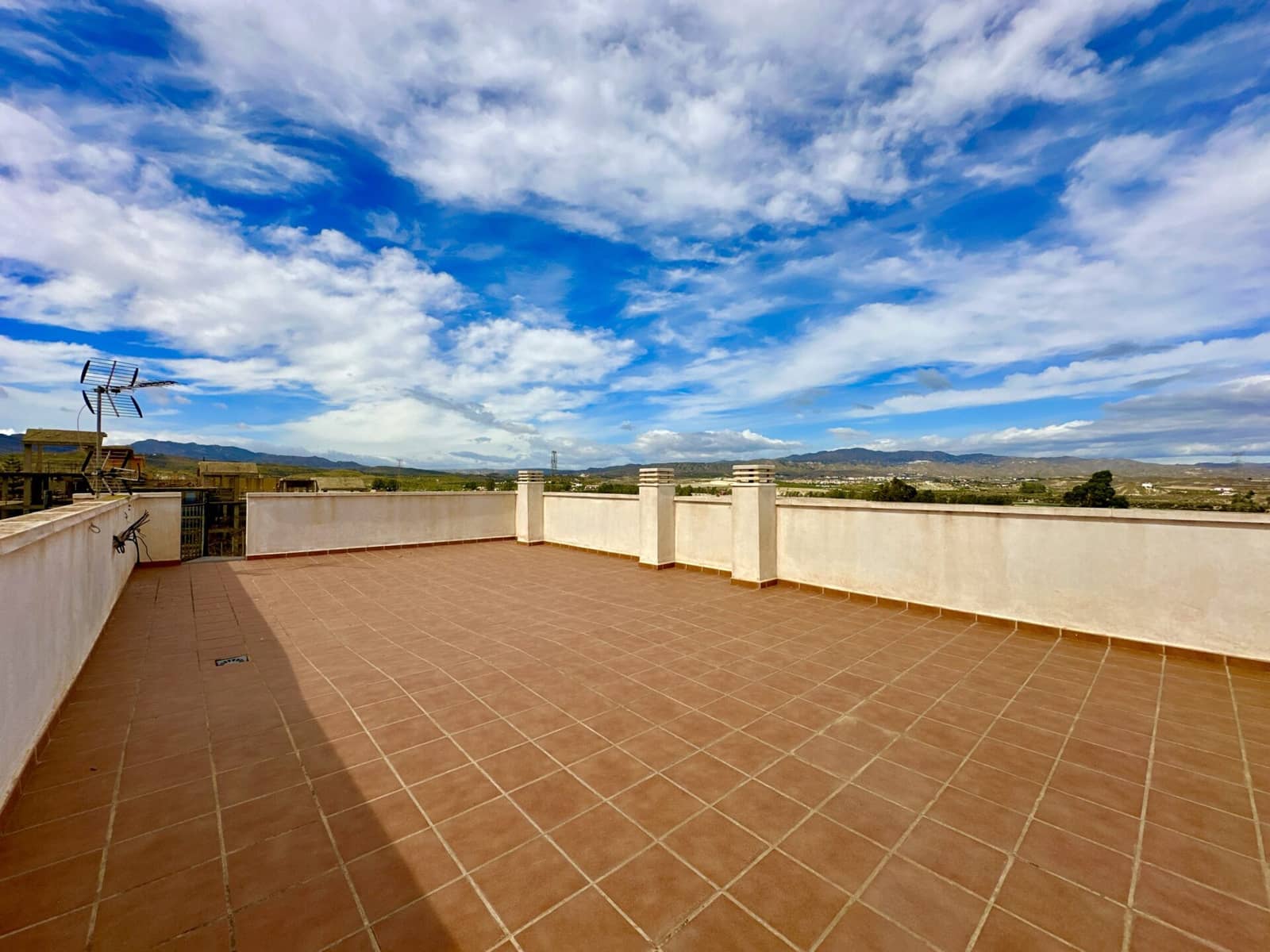 2 soveværelse Penthouse til salg i Turre med garage - € 72.000 (Ref: 8194866)