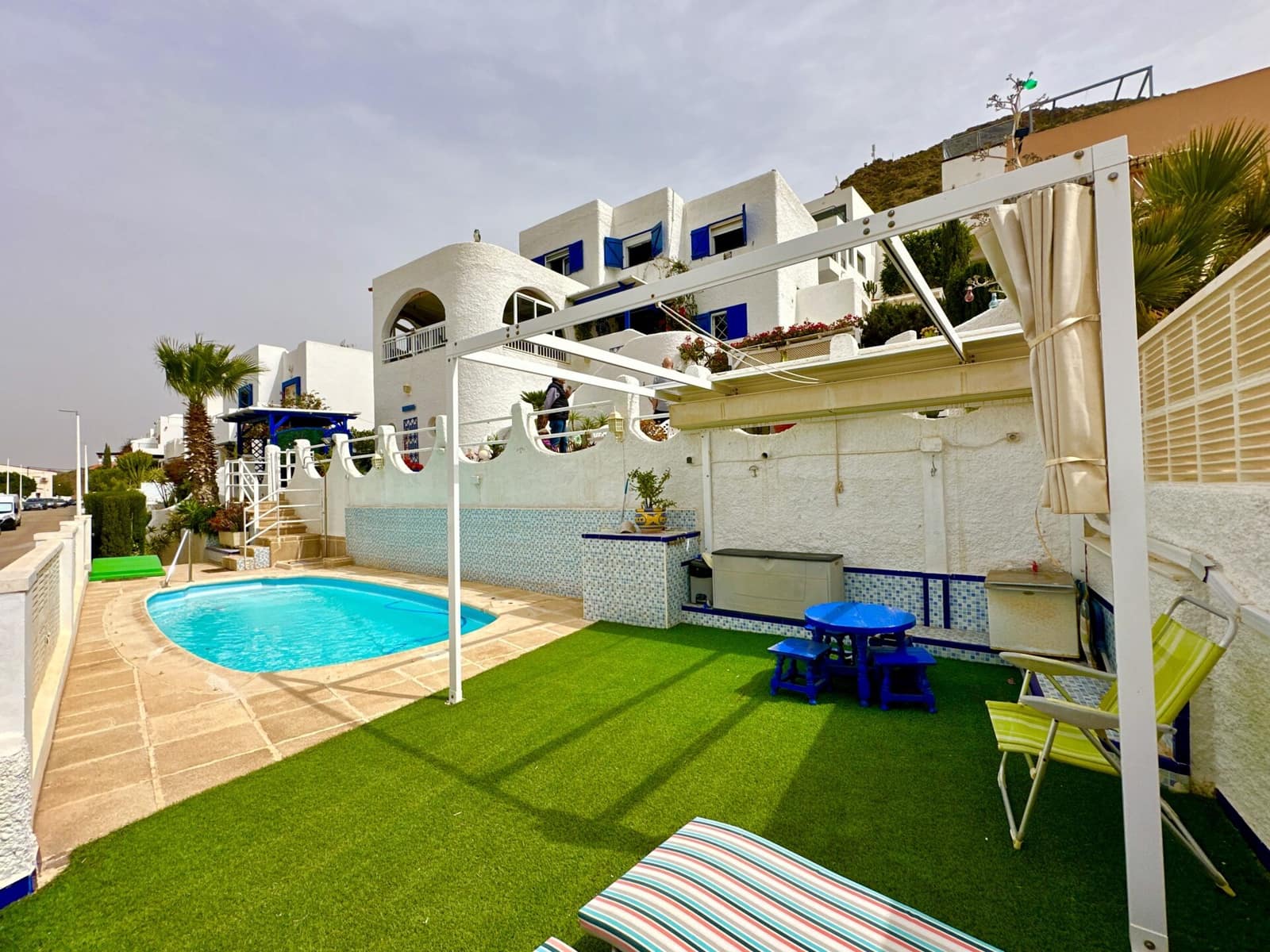 5 soverom Villa til salgs i San Jose med svømmebasseng garasje - € 990 000 (Ref: 8225786)