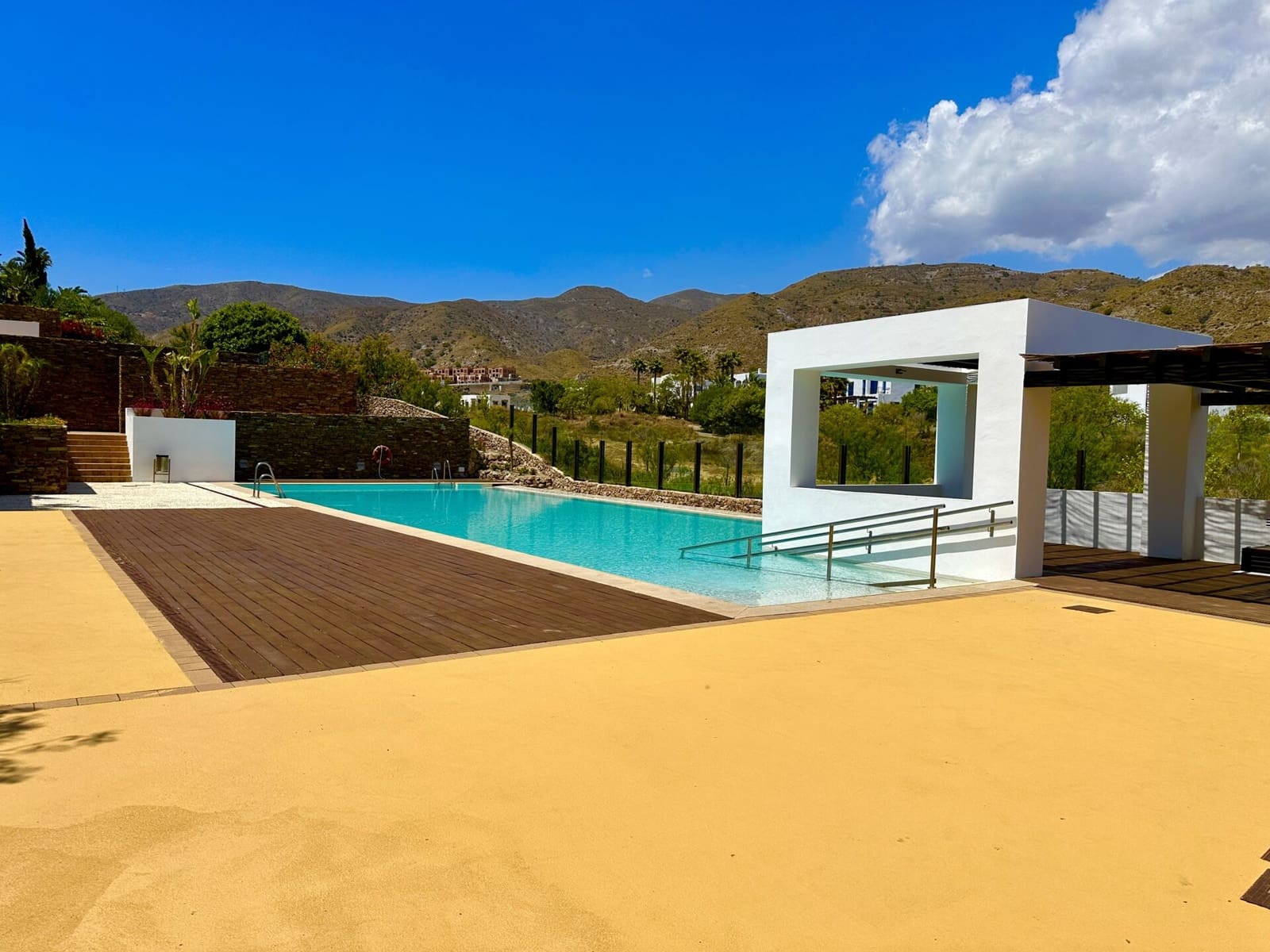 3 soveværelse Villa til leje i Mojacar med swimmingpool garage - € 1.450 (Ref: 8411230)