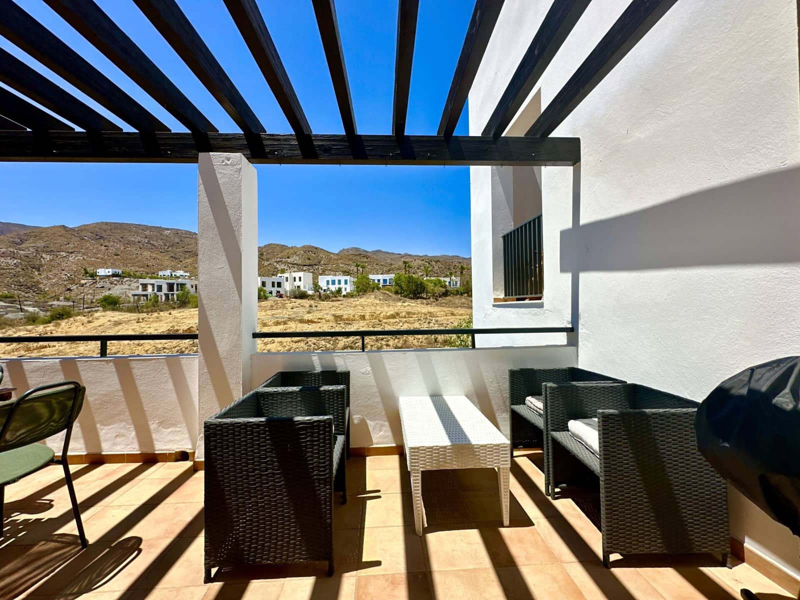 3 soveværelse Villa til leje i Mojacar med swimmingpool garage - € 1.450 (Ref: 8411230)