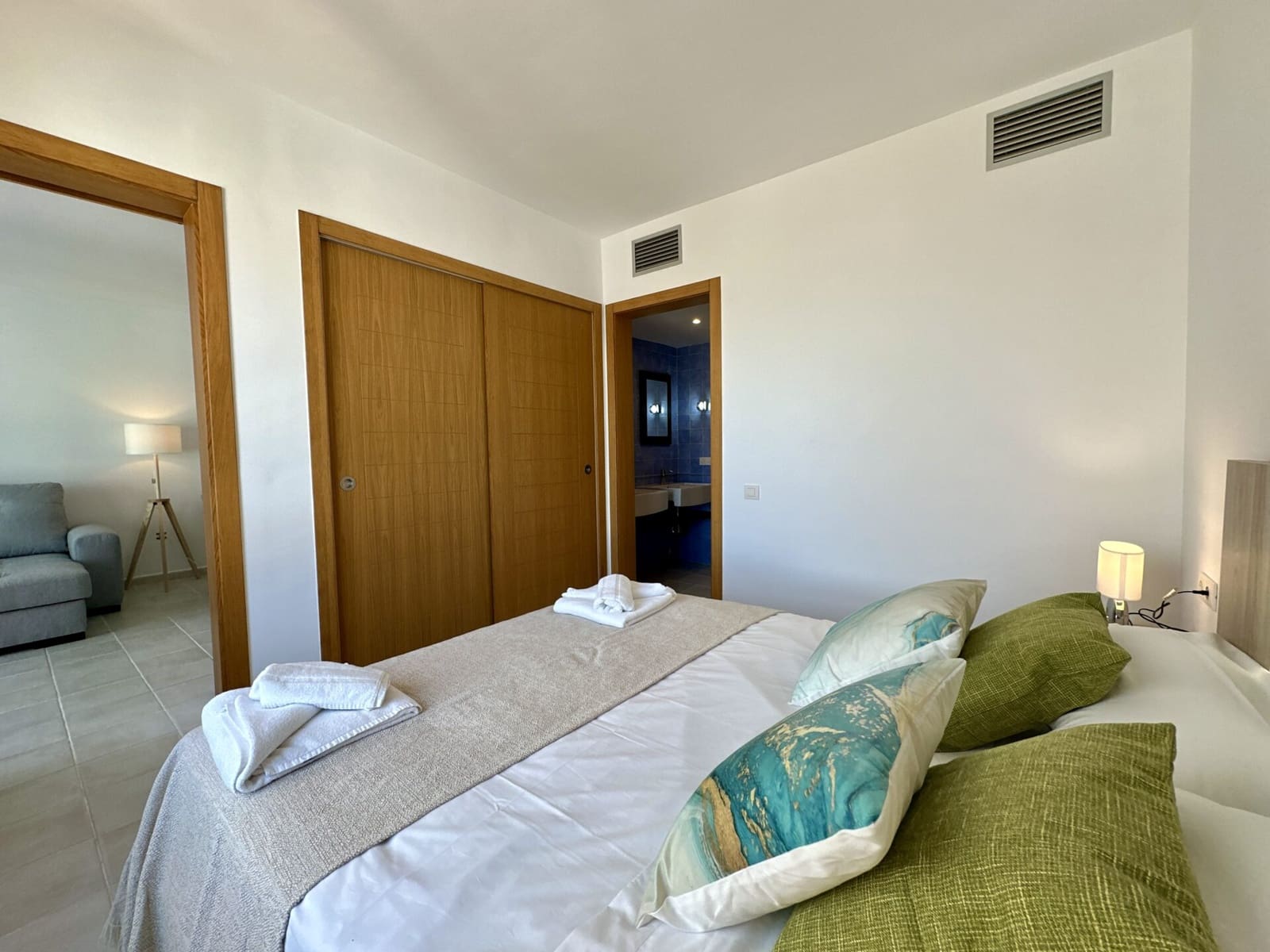 2 soveværelse Lejlighed til leje i Mojacar med swimmingpool garage - € 1.500 (Ref: 8428493)