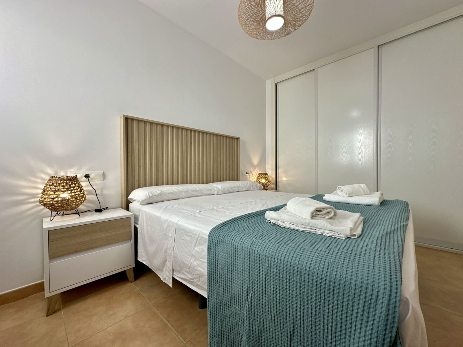 3 soveværelse Bungalow til leje i Mojacar med swimmingpool garage - € 1.395 (Ref: 8544485)