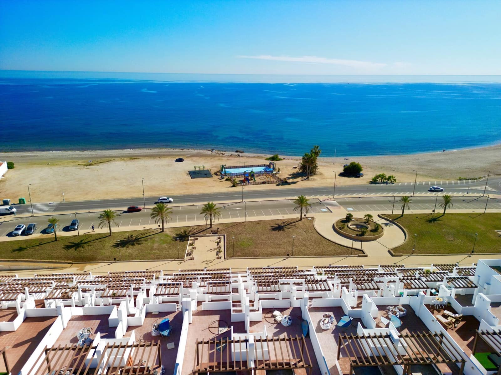 3 soveværelse Bungalow til leje i Mojacar med swimmingpool garage - € 1.395 (Ref: 8544485)