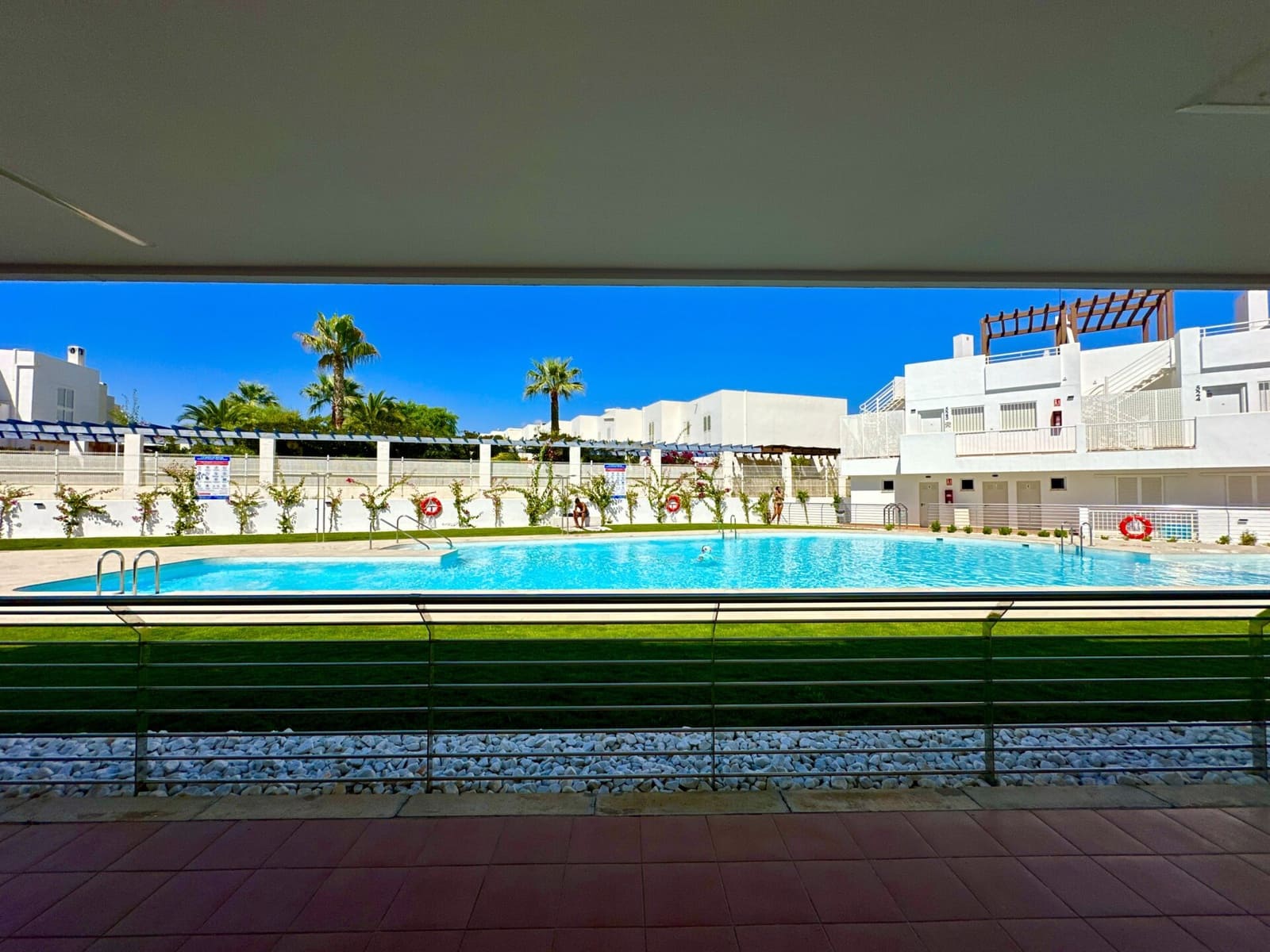 3 soveværelse Bungalow til leje i Mojacar med swimmingpool garage - € 1.395 (Ref: 8544485)